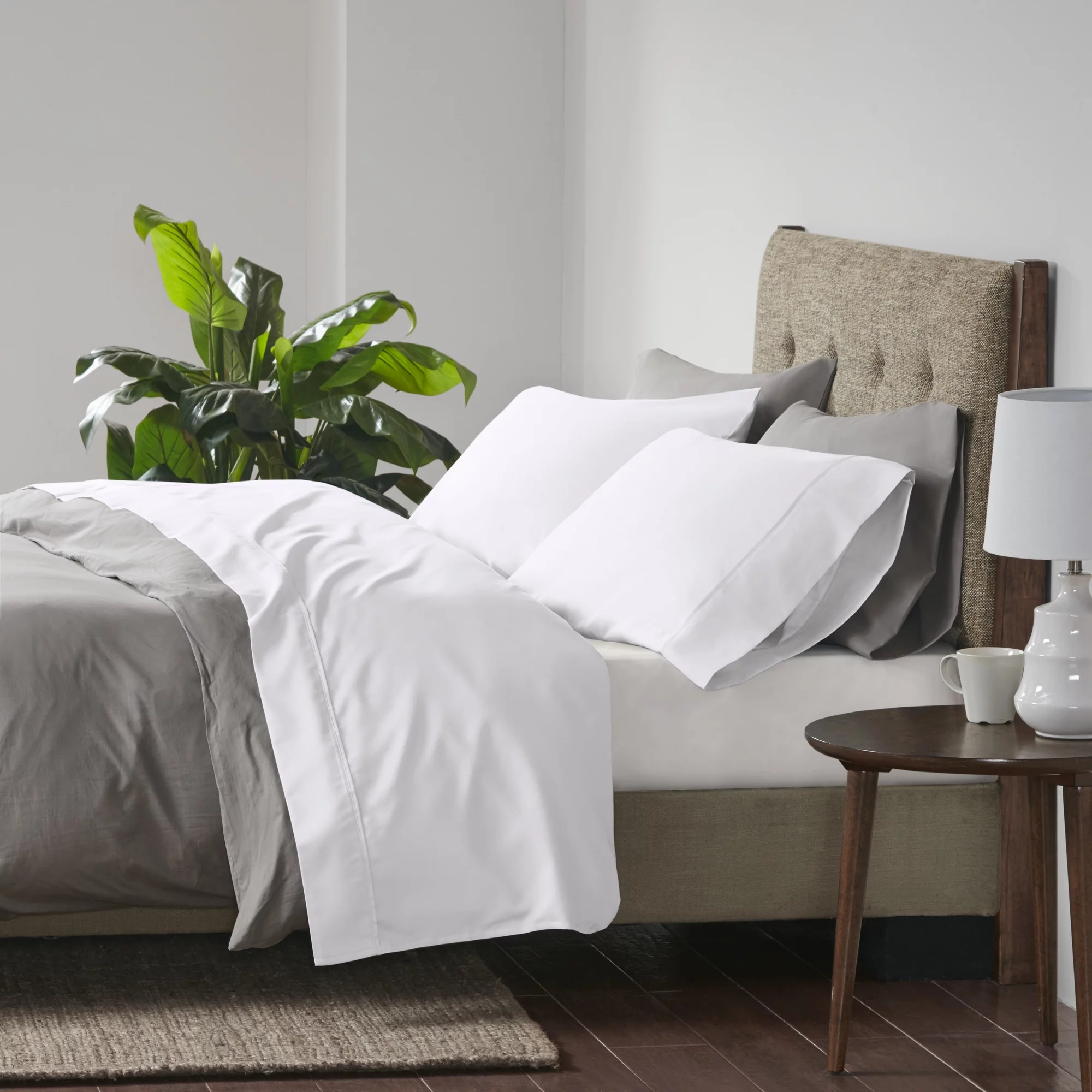 Beautyrest 600 Thread Count White Cooling Cotton Blend 4 PC Sheet Set, Queen