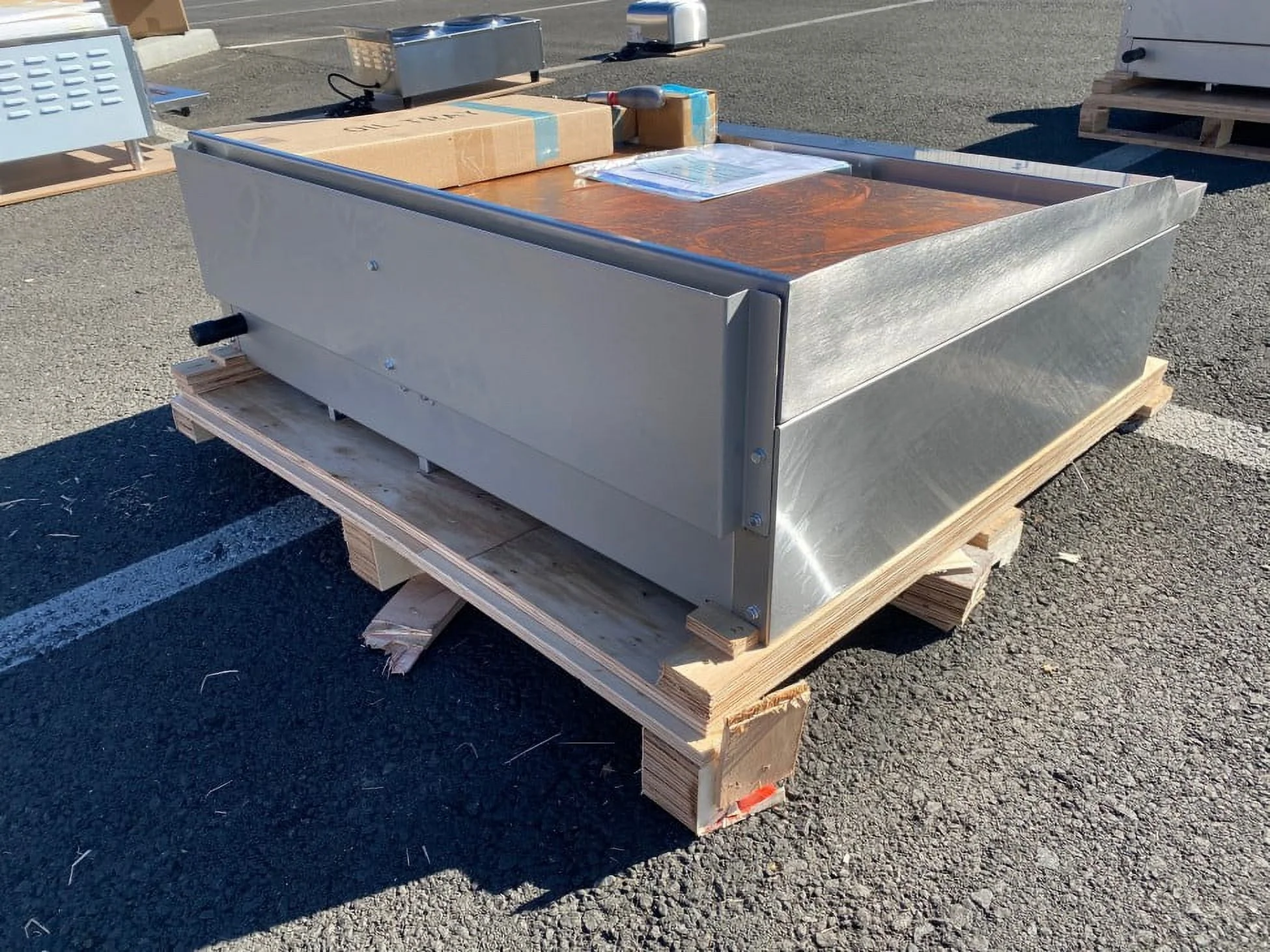 36 Deep Manual griddle NSF DCGMA36