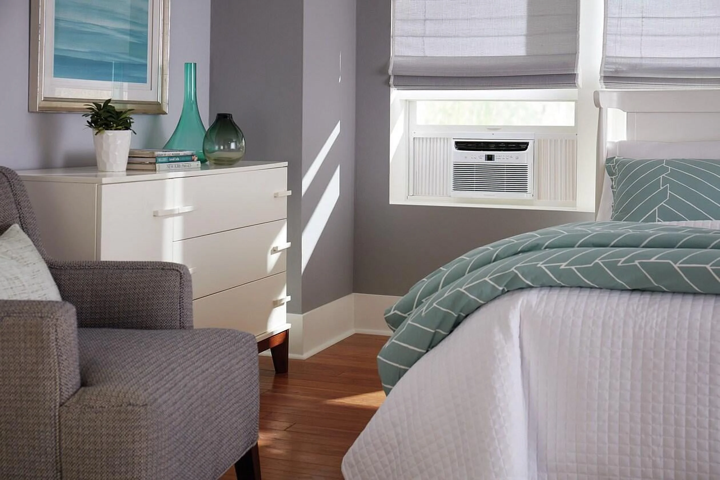 Frigidaire&nbsp;5,000 BTU Window-Mounted Room Air Conditioner