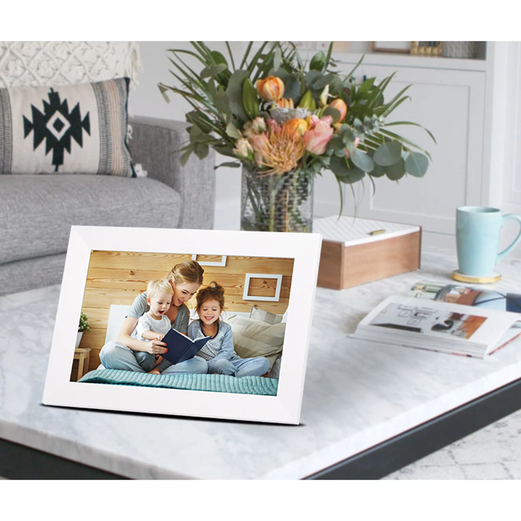 Bell+Howell BHDPF101-W 10.1-Inch Smart Photo Frame with Frameo App (White)