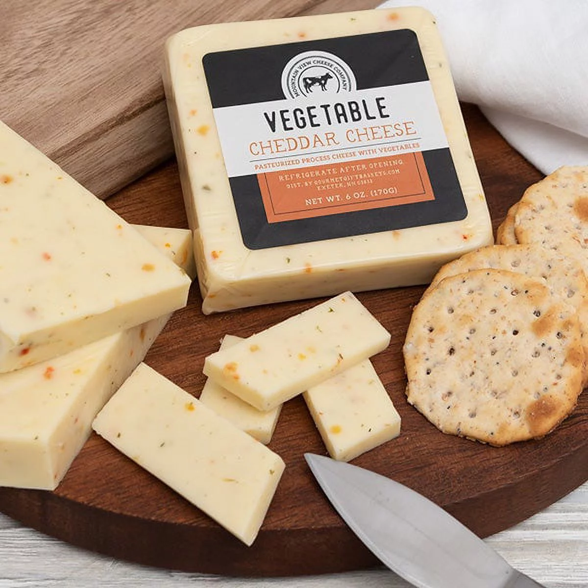 Snack & Chocolate Gift Basket - Classic