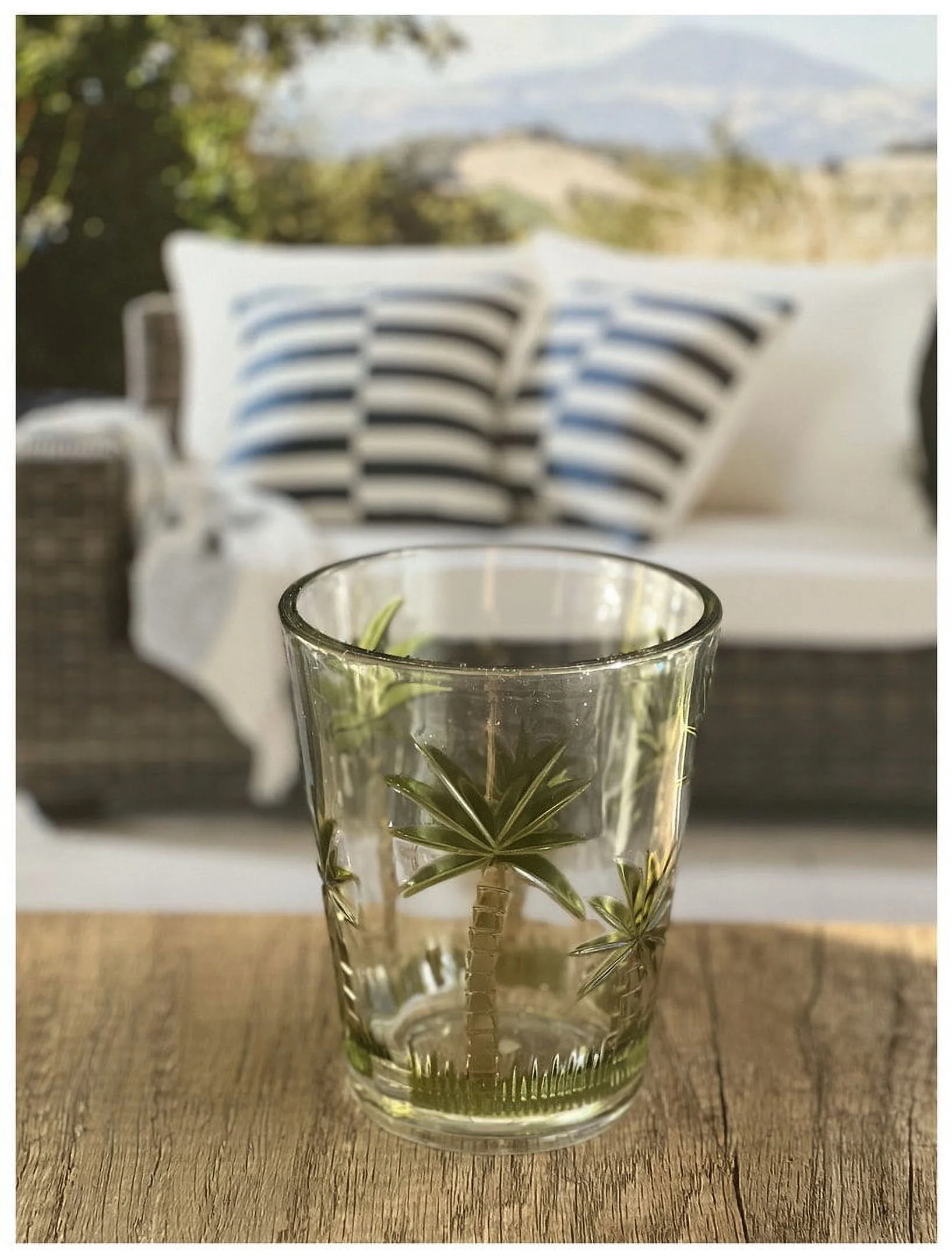 Acrylic DOF Tumbler Palm Tree Design 15 oz. Set of 4 Clear/Palm Tree Design 15 oz.