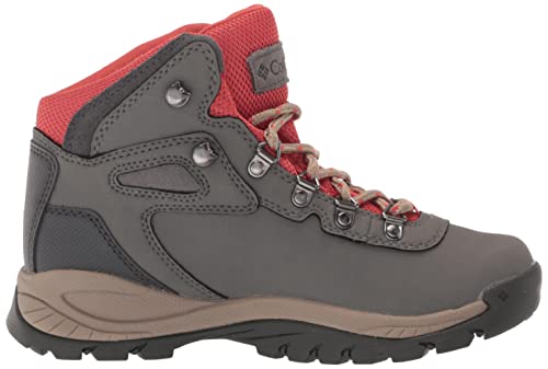 Columbia Women's Newton Ridge Plus Hiking Boot