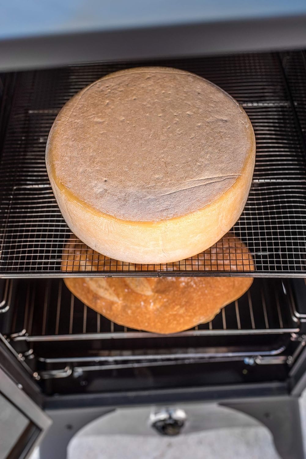 Camp Chef Smoke Vault, 18 Vertical Smoker, Dimensions 18 in. x 16 in. x 44 in.