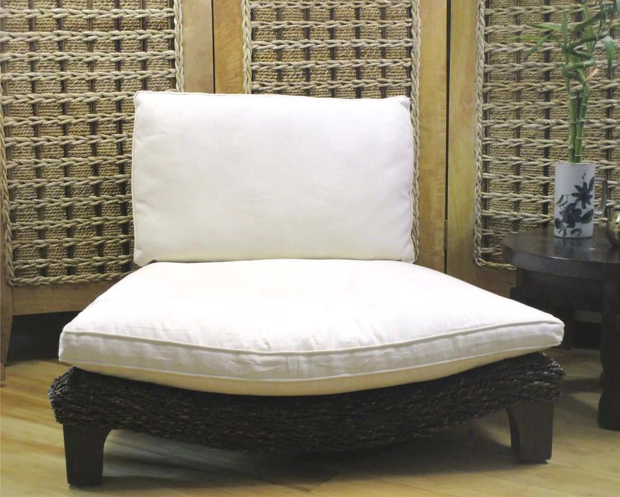 Seagrass Meditation Chair