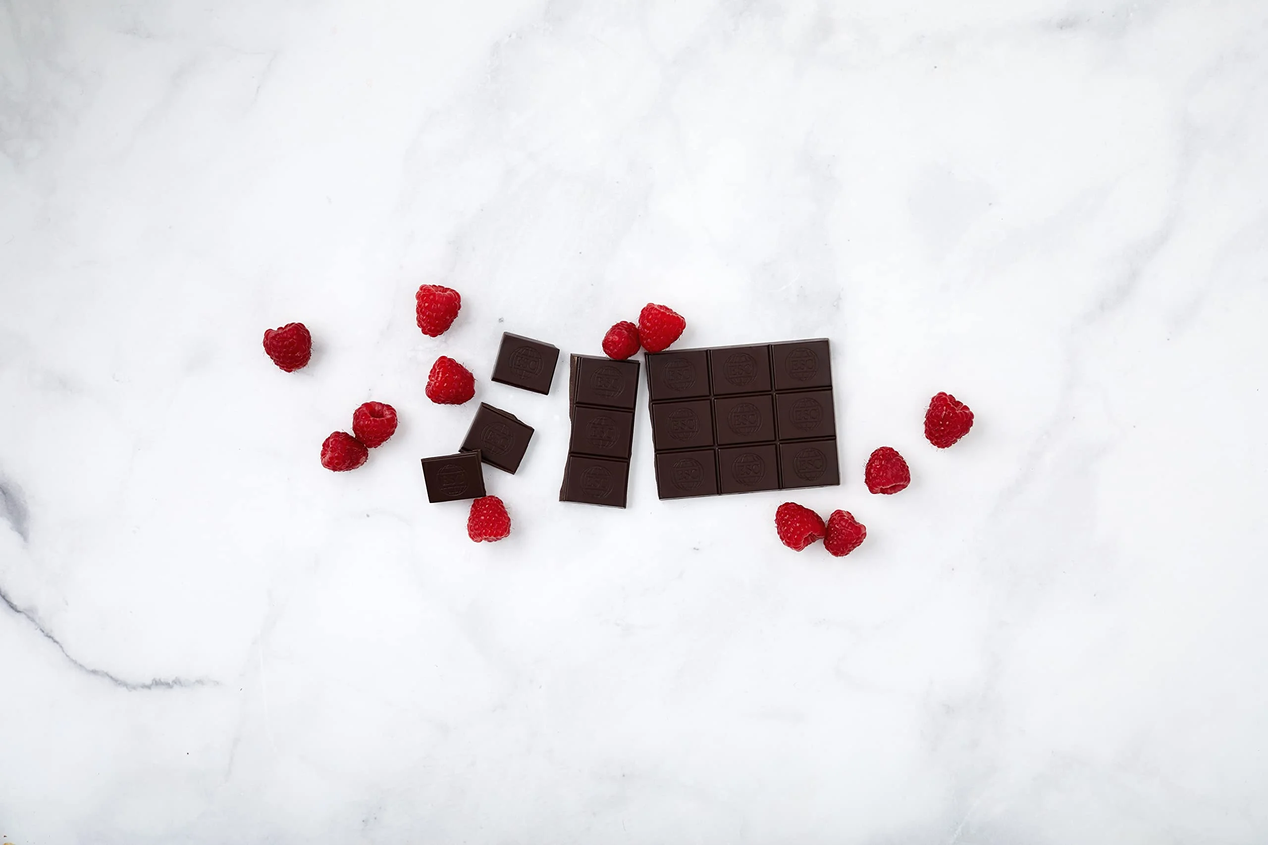 Endangered Species Dark Choc Bar Raspberries Grizzly (12x3 OZ)