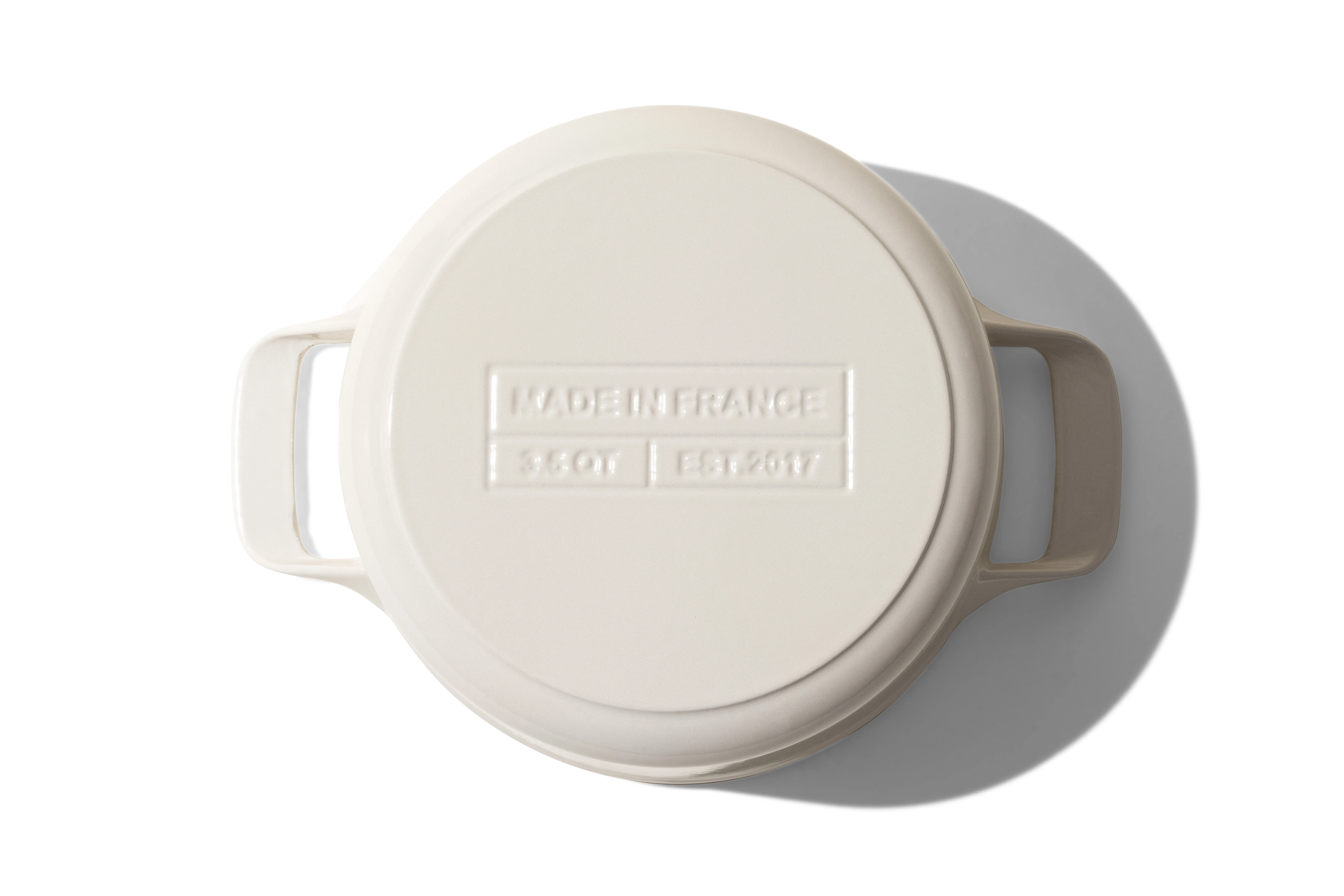 Made In Cookware - Dutch Oven 3.5 Quart - Red - Enameled Cast Iron - Exceptional Heat Retention & Durability - Professional Cookware - Made in France - Induction Compatible