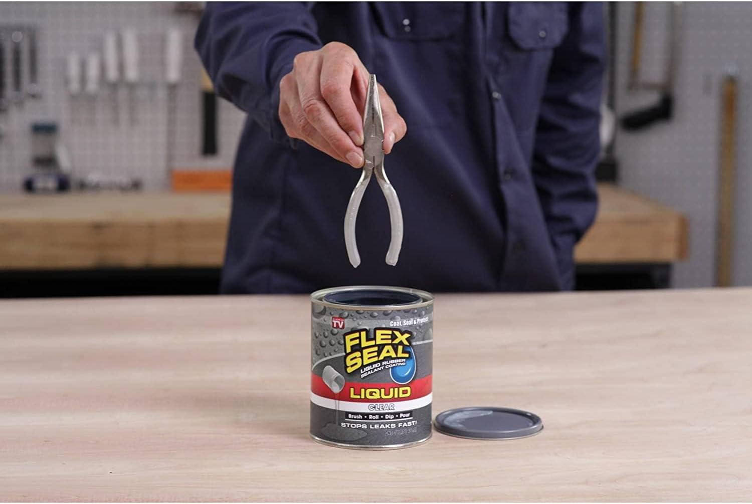 Flex Seal Liquid, Liquid Rubber Coating Sealant, Waterproof, Flexible, Breathable, and UV Resistant, Roof Repair, Basements, RV, Campers, Trailers, Marine, EPDM, Masonry, 1 Gallon, Clear