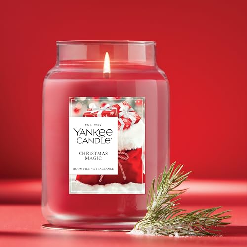Yankee Candle Sparkling Cinnamon, Christmas Scented Candle, 22oz Large Jar with up to 150 Hour Burn Time, Giftable