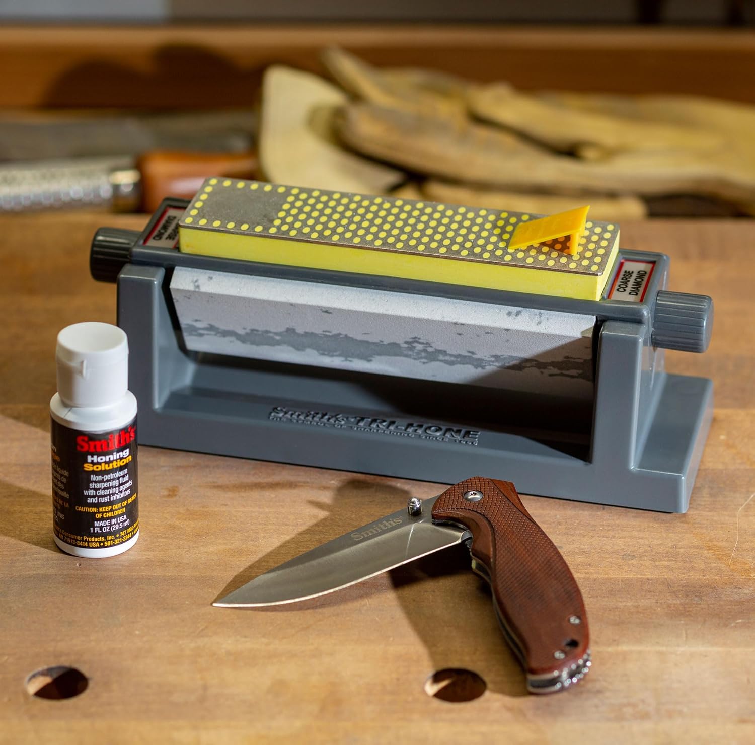 Smith's 50448 6” Diamond Tri-Hone Stone Sharpening System - Grey - Fine, Natural, & Coarse Stones - 3-Way Honing - Nonslip Rubber Feet - Restore Tools, Hunting, Kitchen, Fishing & Pocket Knives