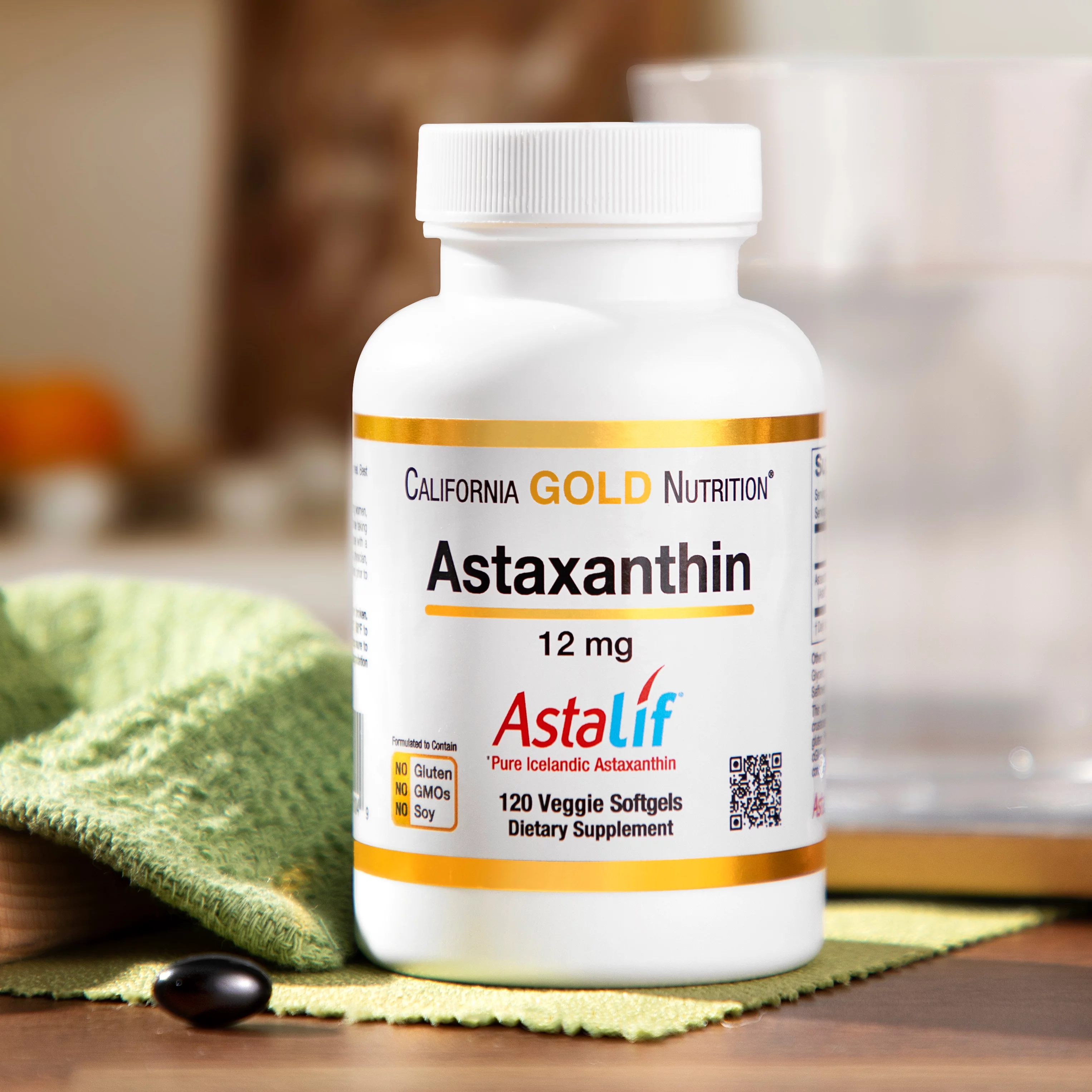 Astaxanthin, Antioxidant Carotenoid, AstaLif Pure Icelandic Biologically Active 99% isomer, 12 mg, 120 Veggie Softgels