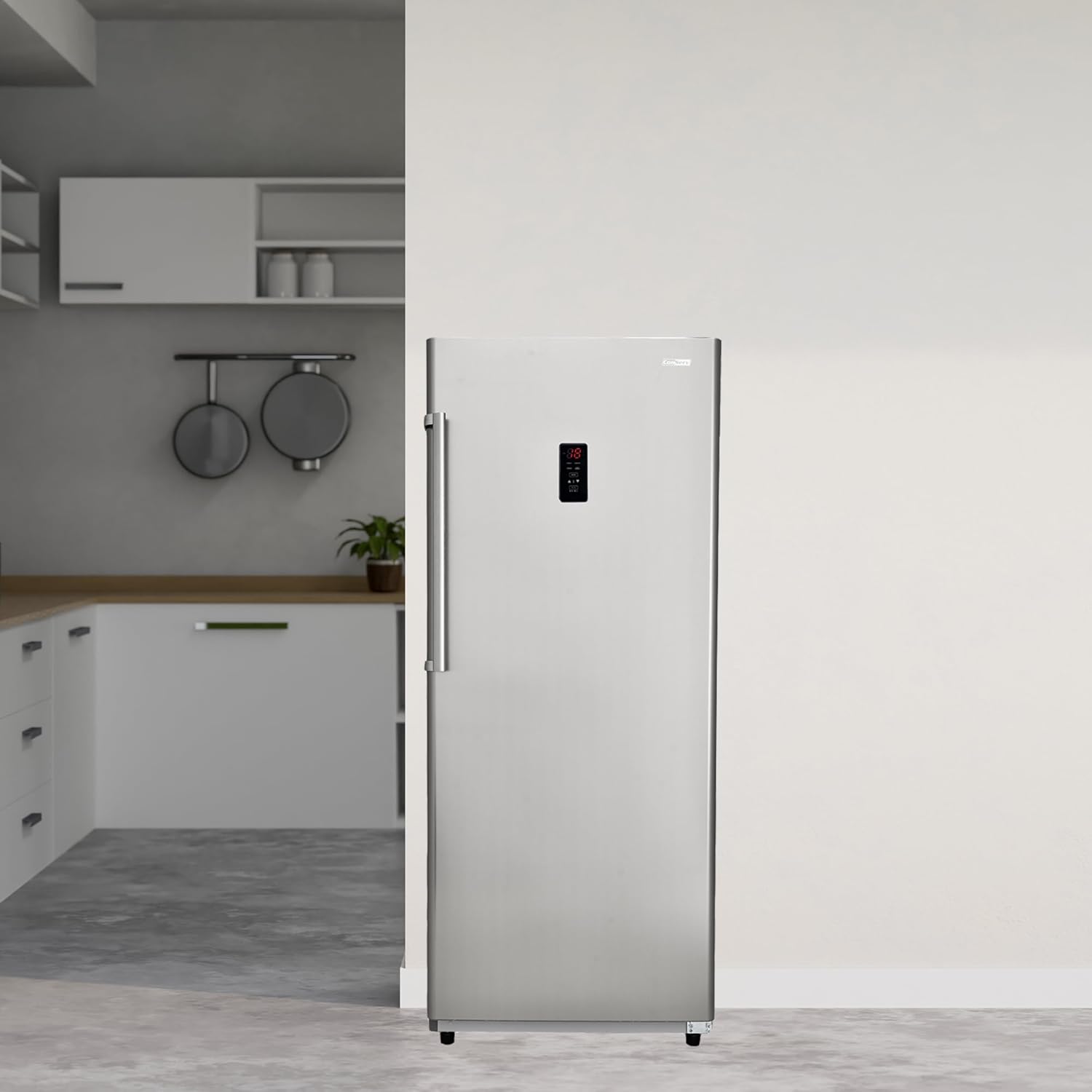 17cf Upright Freezer CONVERTIBLE REF Garage Ready 28in wide 110V(Stainless)