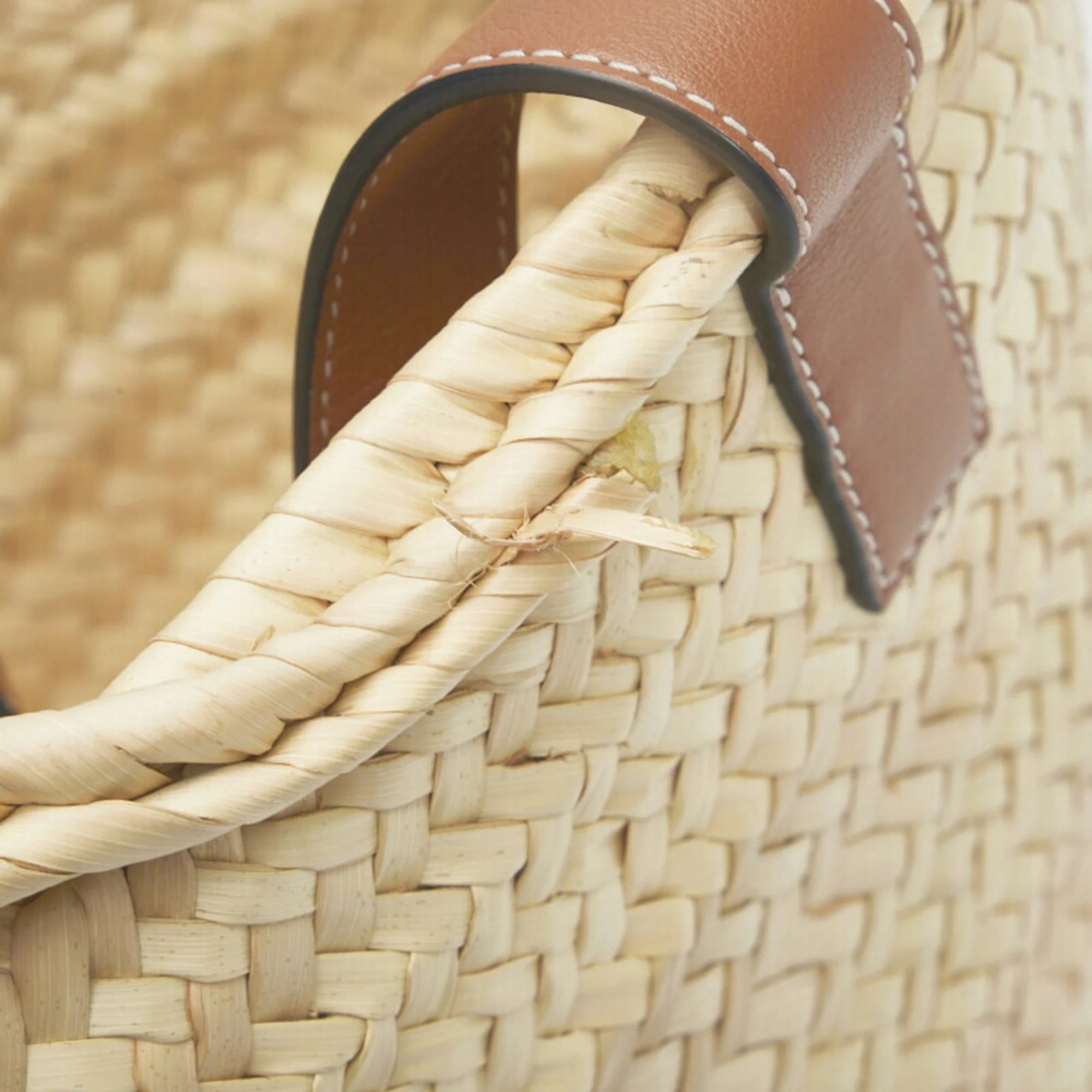 Pre-Owned Loewe Palm Leaf Basket Small Handbag Natural Brown Raffia Leather Ladies LOEWE (Good)