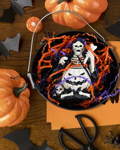 Raissily 1.5LB/700g Crinkle Cut Paper Shred Filler, Packing Grass Cushion Paper for Christmas Wedding Birthday Anniversary Valentine's Day Confetti Box Filling Wrapping Gift Decoration (Red & Green)