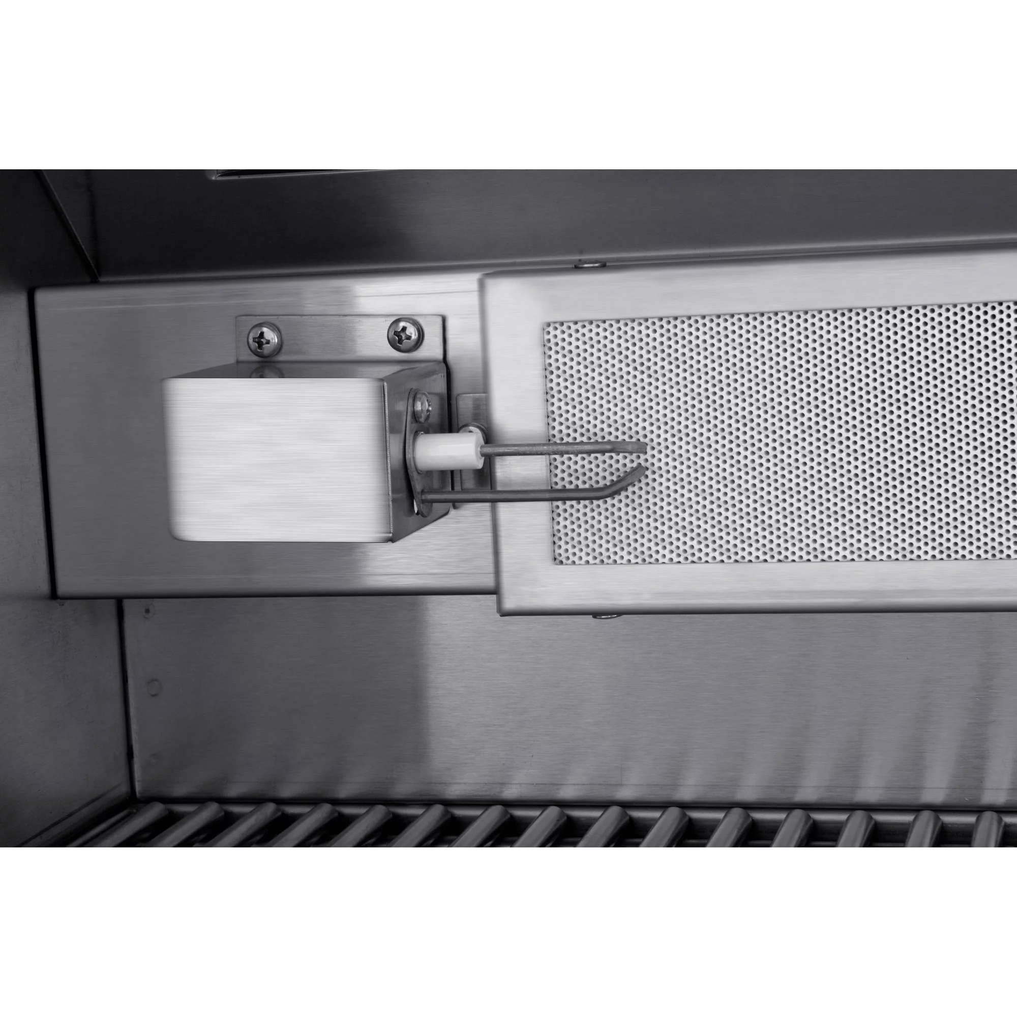 Summerset Stainless Steel 32-inch Built-in Gas Grill w/ Rotisserie