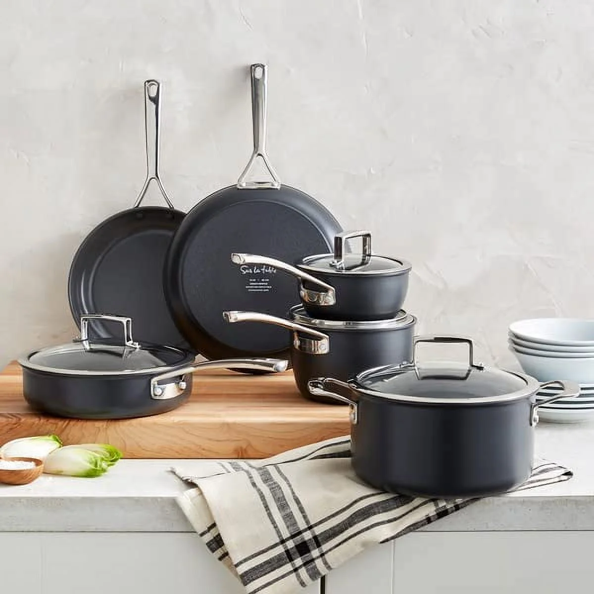La Table Classic Hard Anodized Ceramic Nonstick 10-Piece Cookware Set  Aluminum