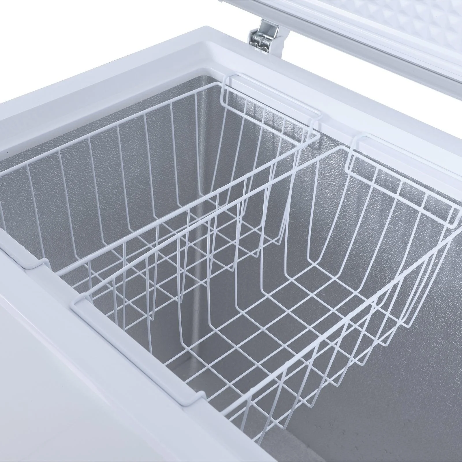 Avanti 10.0 cu. ft. Garage Ready Chest Freezer, in White (CF10F0W)