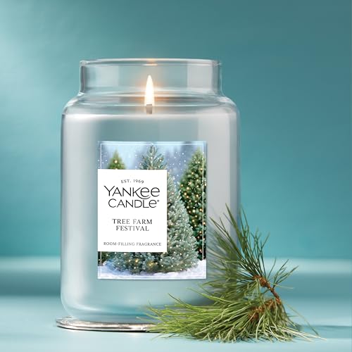 Yankee Candle Balsam & Cedar, Holiday Scented Candle, 22oz Large Jar with up to 150 Hour Burn Time, Giftable