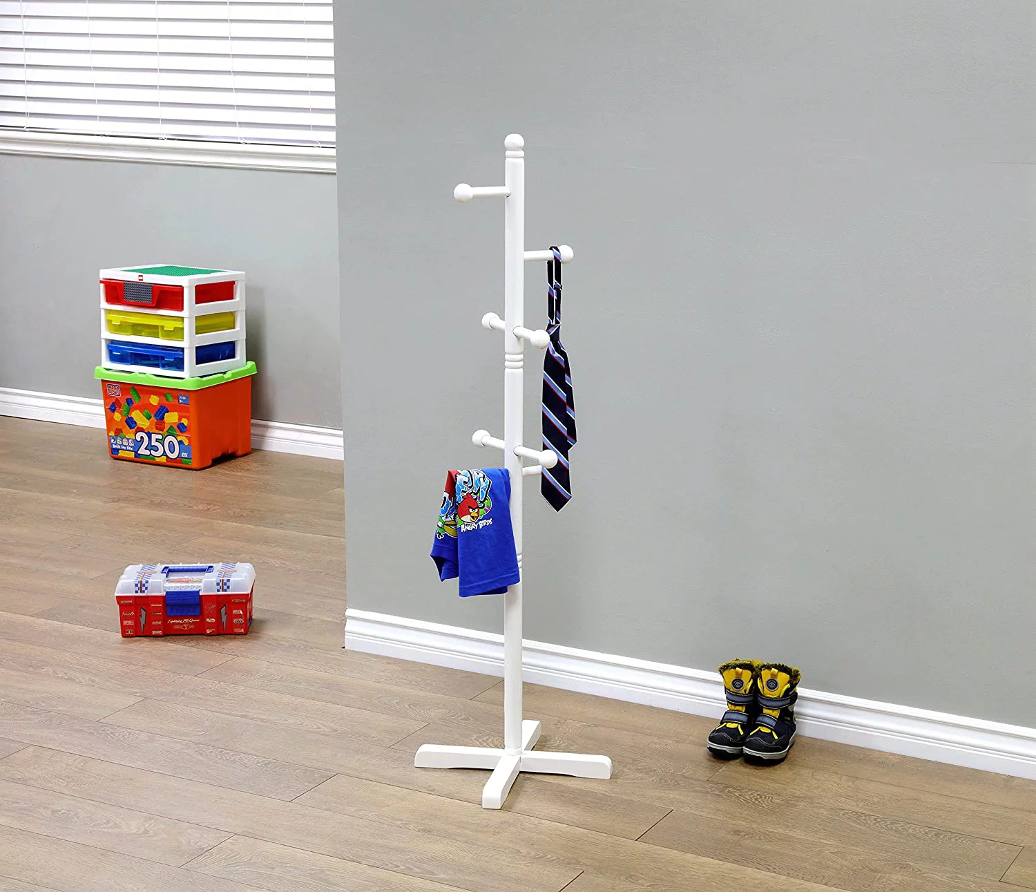 Frenchi Home Furnishing Freestanding Kid's Coat Rack White Coat rack