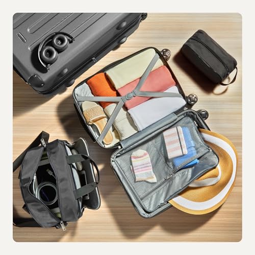 Amazon Basics 3-Piece Luggage Set, Including Carry-On Luggage (22