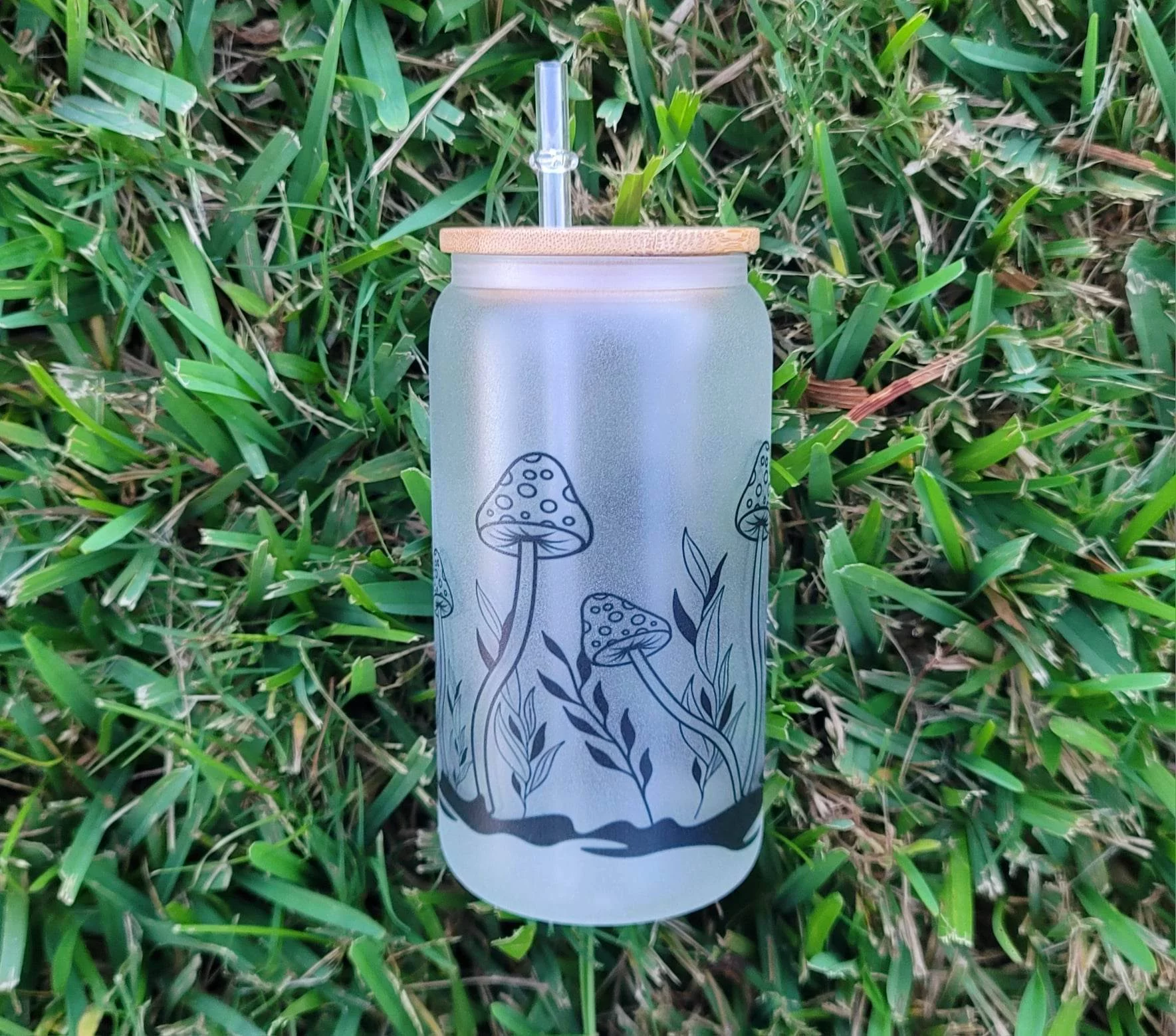 Mushroom Glow in dark UV Activated Glow Beer Can Glass