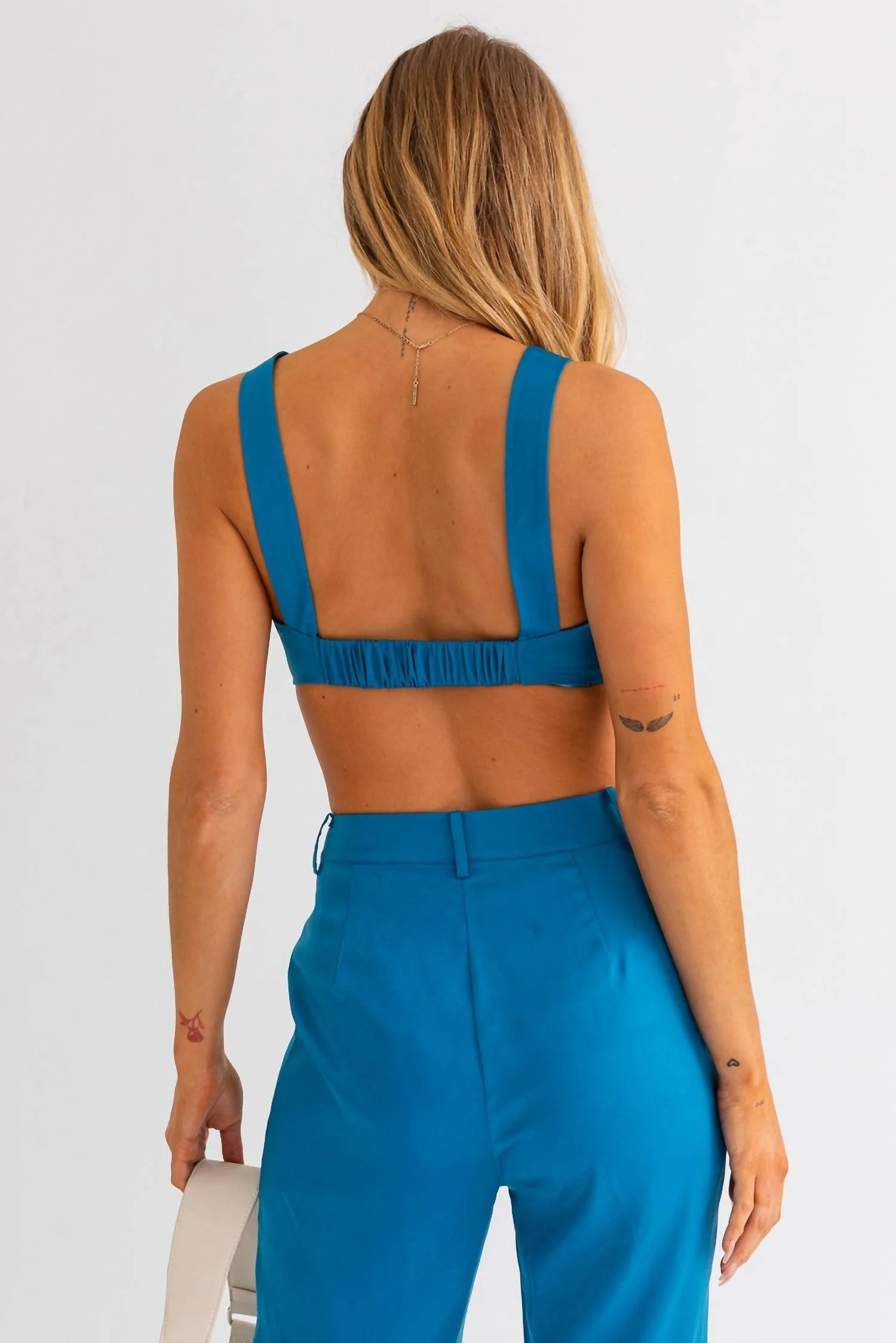 LE LIS House Of Blues Crop Top