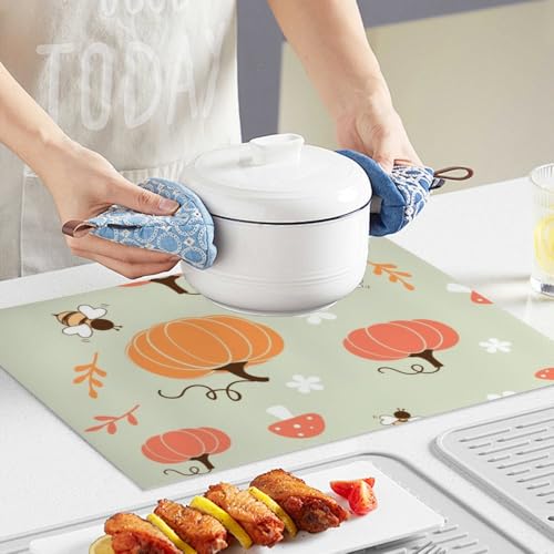 Kitchen Placemat Faux Leather Cartoon Pumpkin Bee 12 X 18 Inch Plate Placemats Cute Autumn Bees Dining Table Insulating Mats Placemats Waterproof Festival Party Thanksgiving Table Pack of 6