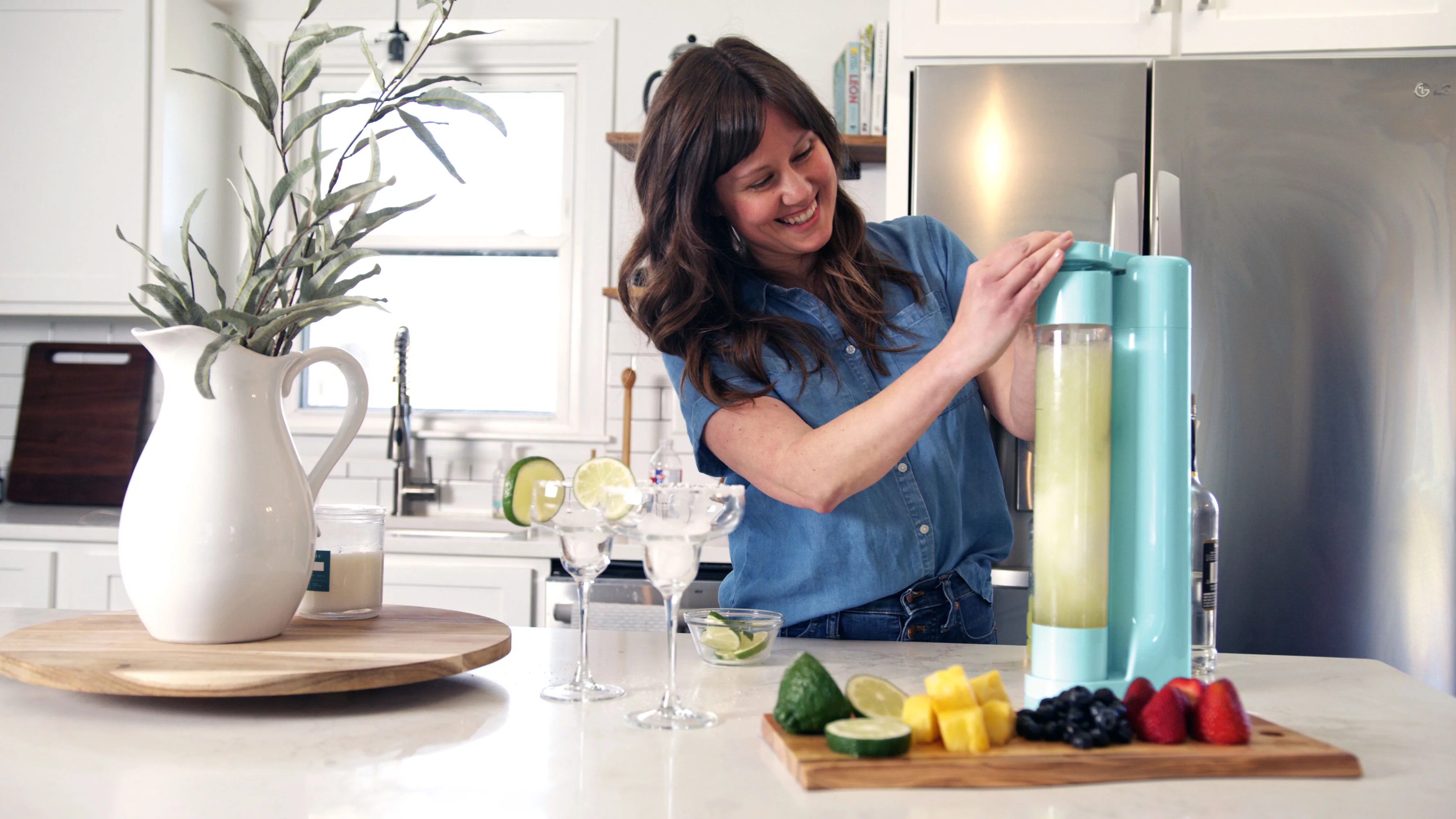 Fizzpod Sparkling Water Maker & Home Soda Carbonator Sparkling Water Machine For Home | Infuses Flavors while Carbonating Beverage Drinks