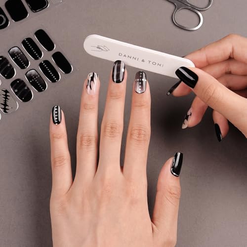 DANNI & TONI Semi Cured Gel Nail Strips Christmas Santa Claus Snowflakes Cat Eye Gel Nail Wraps 28 Stickers | Mistletoe Meow