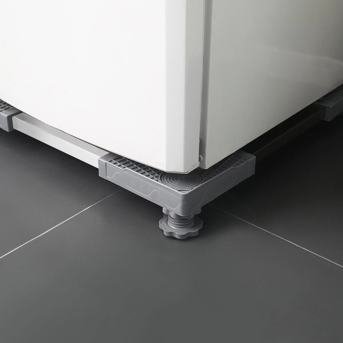 Adjustable Washing Machine and Dryer Stand with 4 Lifting Feet, 4 Swivel Casters with Brakes, 660 lb Capacity