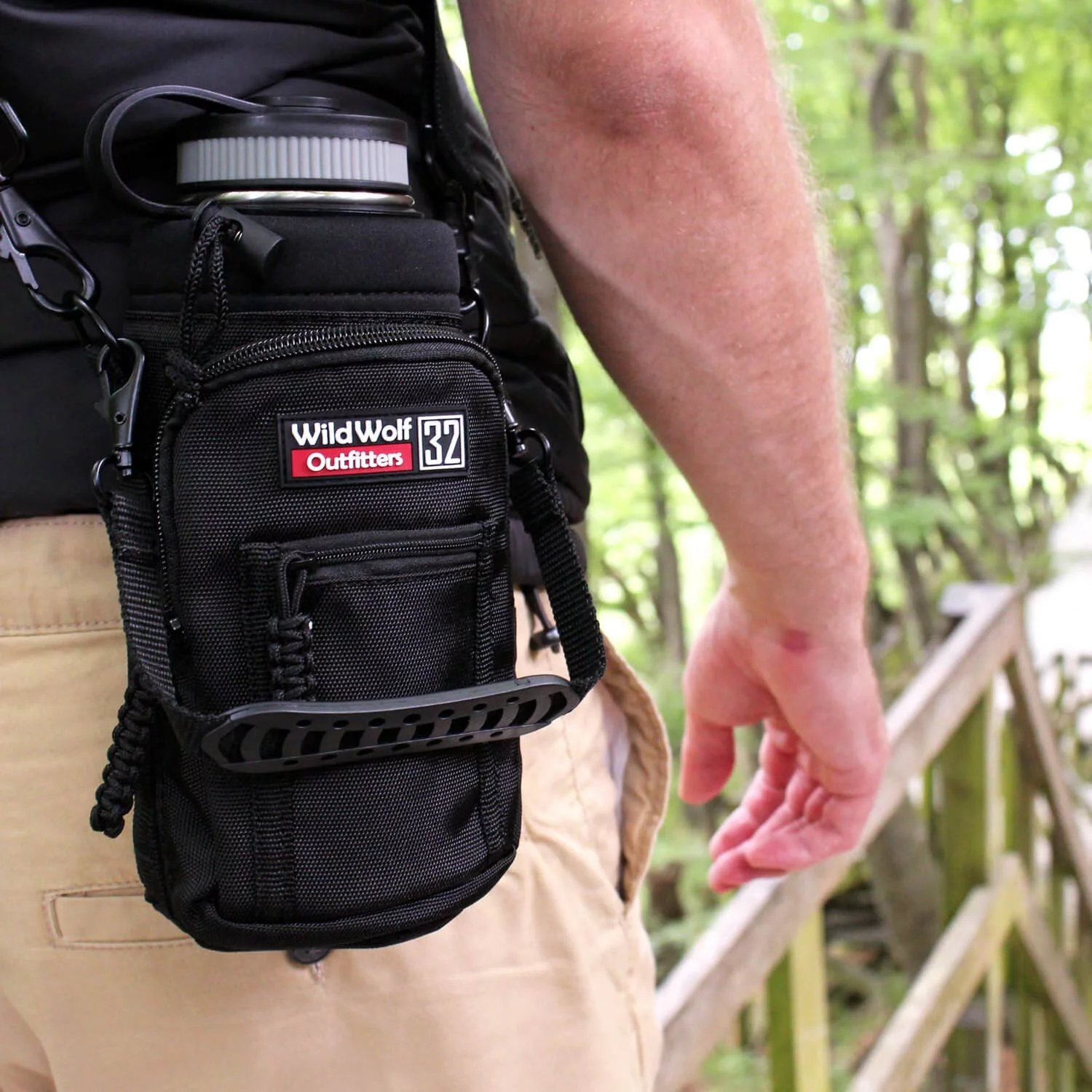 WILD WOLF OUTFITTERS Water Bottle Holder Insulative (32 oz, Steelblue)