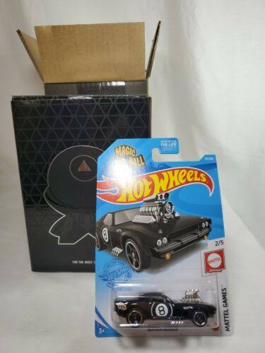 Mattel Creations Magic 8 Ball x Figure8 Exclusive LTD w/Rodger Dodger 8 Ball Car