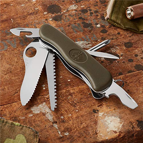 Victorinox Swiss Army One-Hand Trekker Multi-Tool Pocket Knife