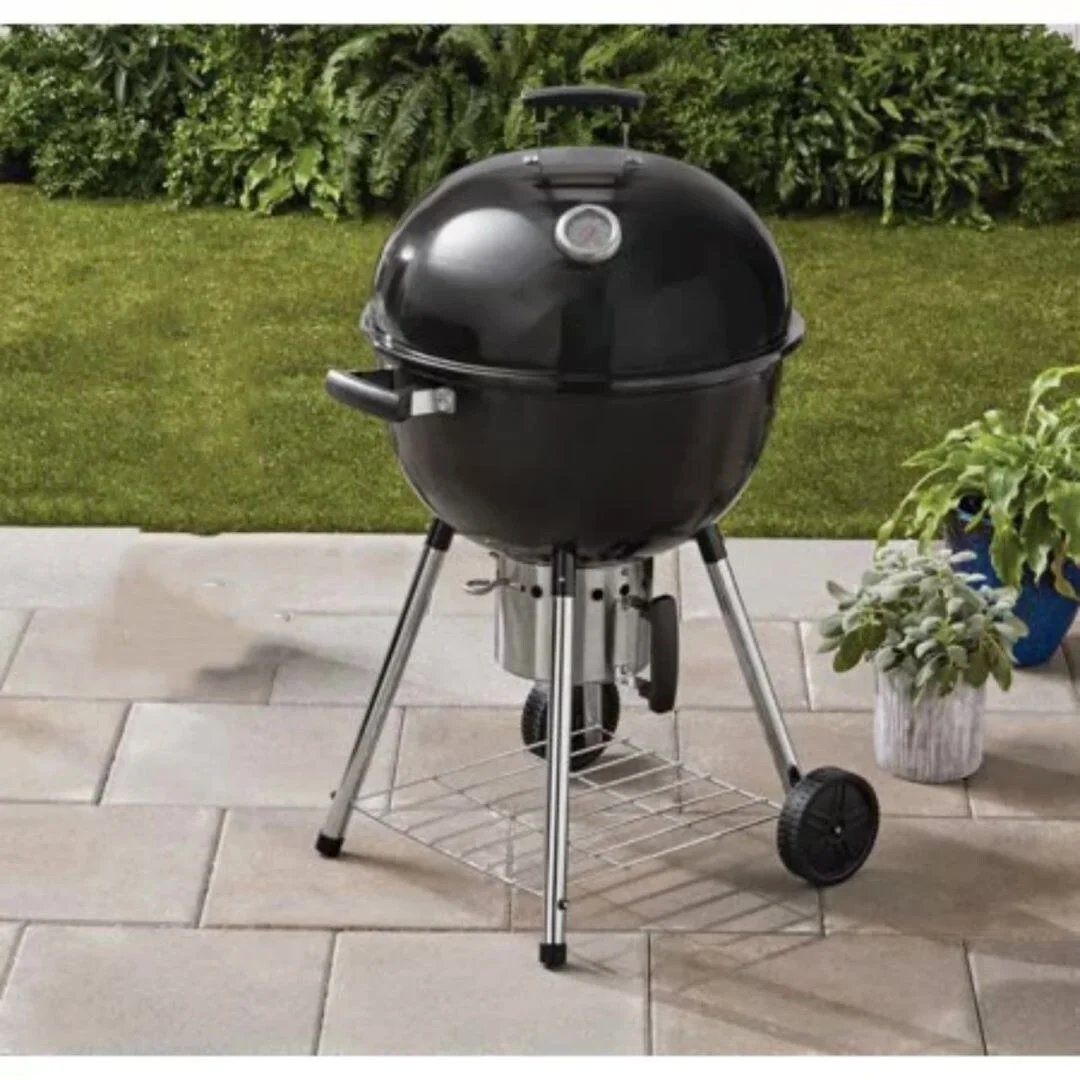 Premium kettle charcoal grill