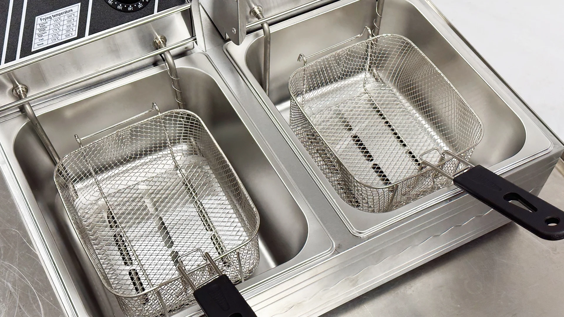 12L Electric double Deep Fryer EF-82