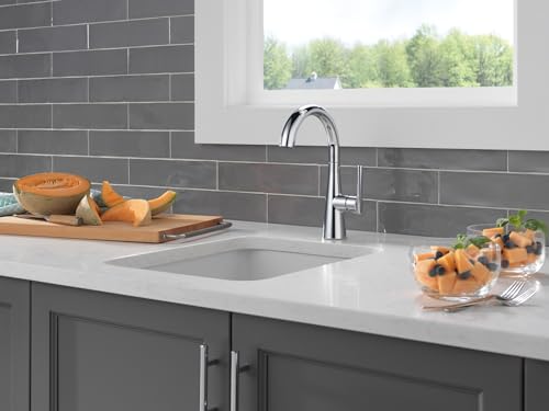 Delta Modern Oil Rubbed Bronze Single Hole Bar Sink Faucet, Single Handle Prep Sink Faucet, Venetian Bronze 14882LF-RB