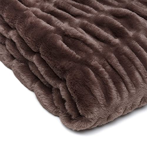 Chanasya Premium Ruched Faux Fur Throw Blanket - Luxurious, Soft Reversible Mink Blanket - 50
