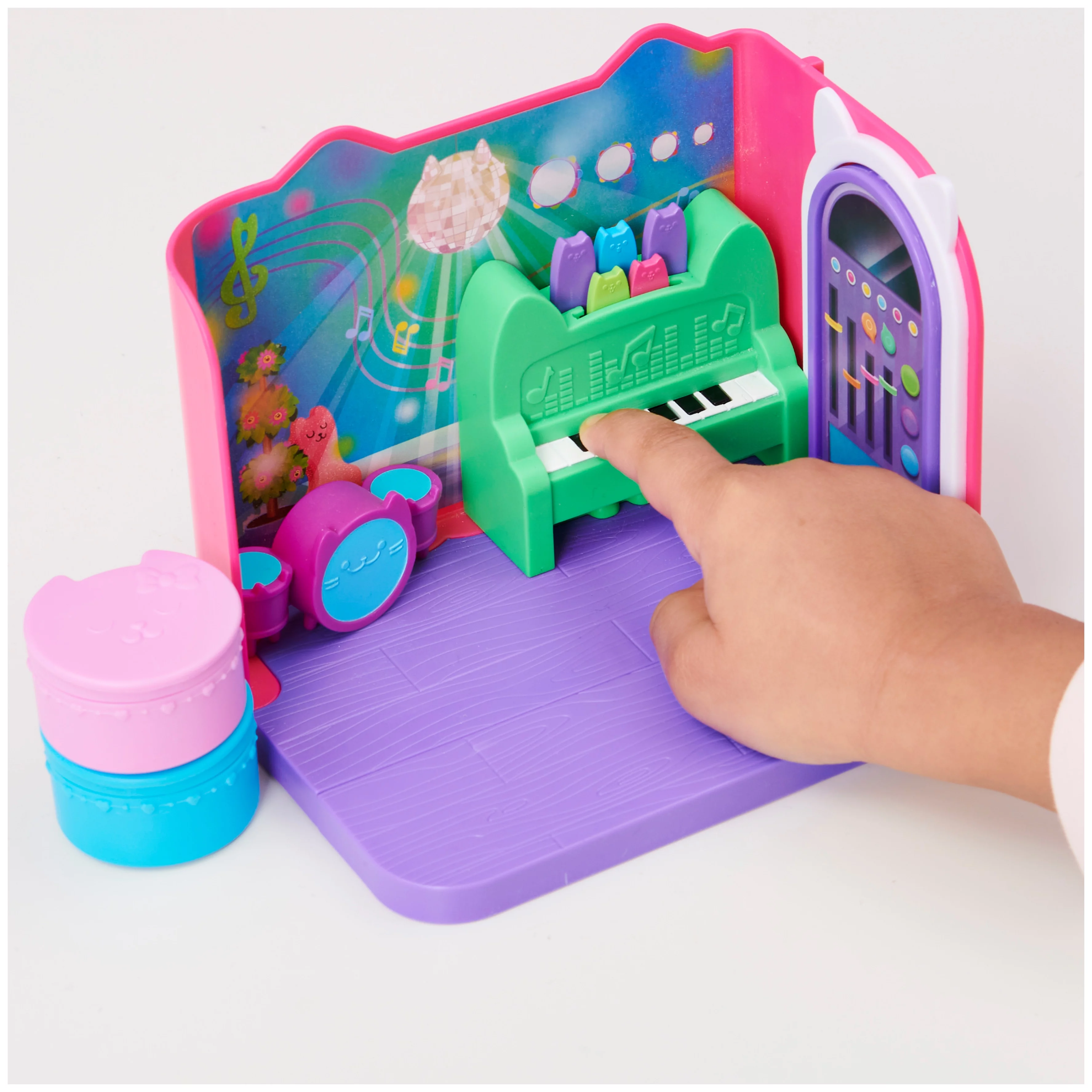 Gabby’s Dollhouse, Groovy Music Room Playset with Daniel James Catnip Figure