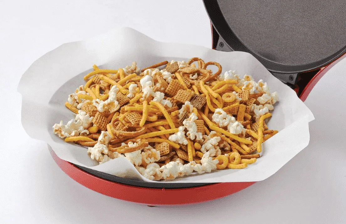 Betty Crocker Countertop Pizza Maker, Bundle with Pizza Cutter and 14