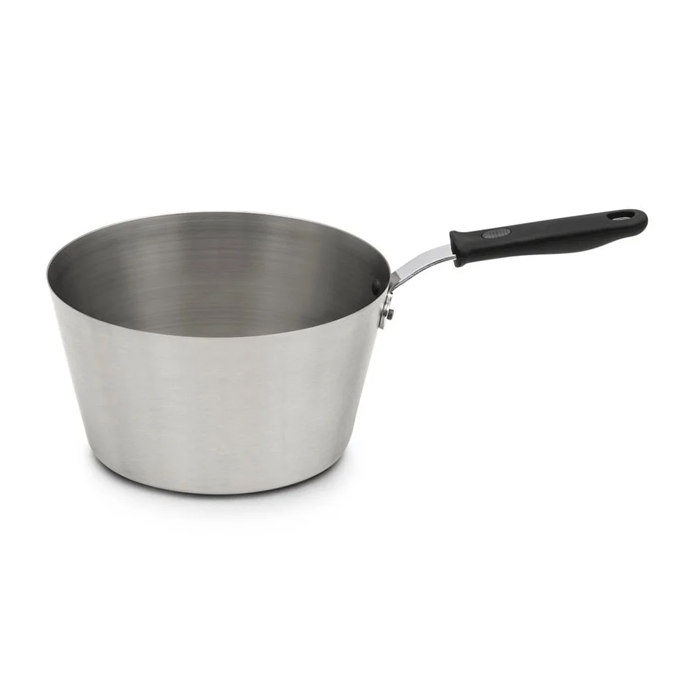 Vollrath 78441 S/S Tapered 4.5 Quart Sauce Pan w/ Silicone Handle