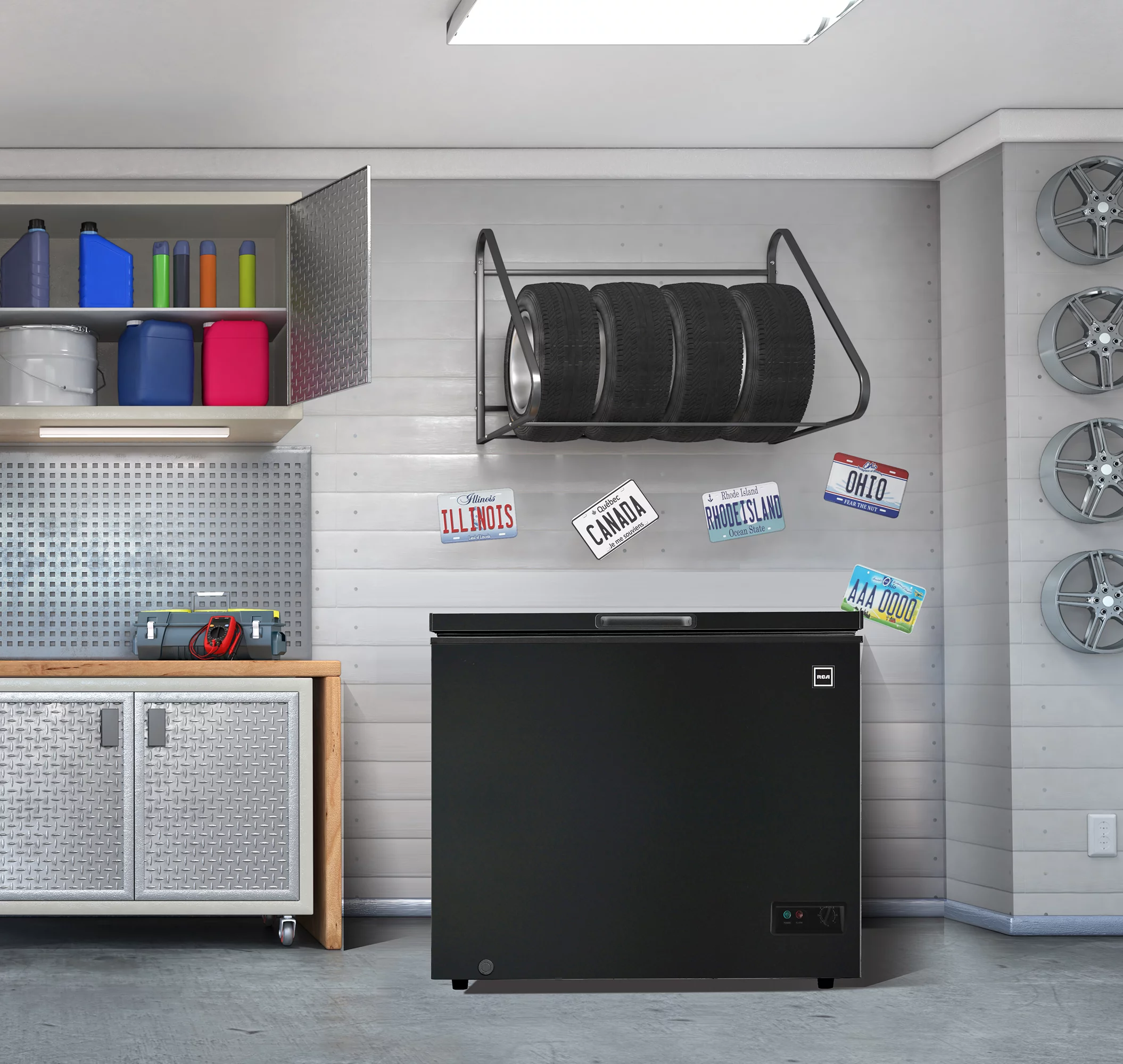 RCA, 7.1 Cu Ft Chest Freezer, Black