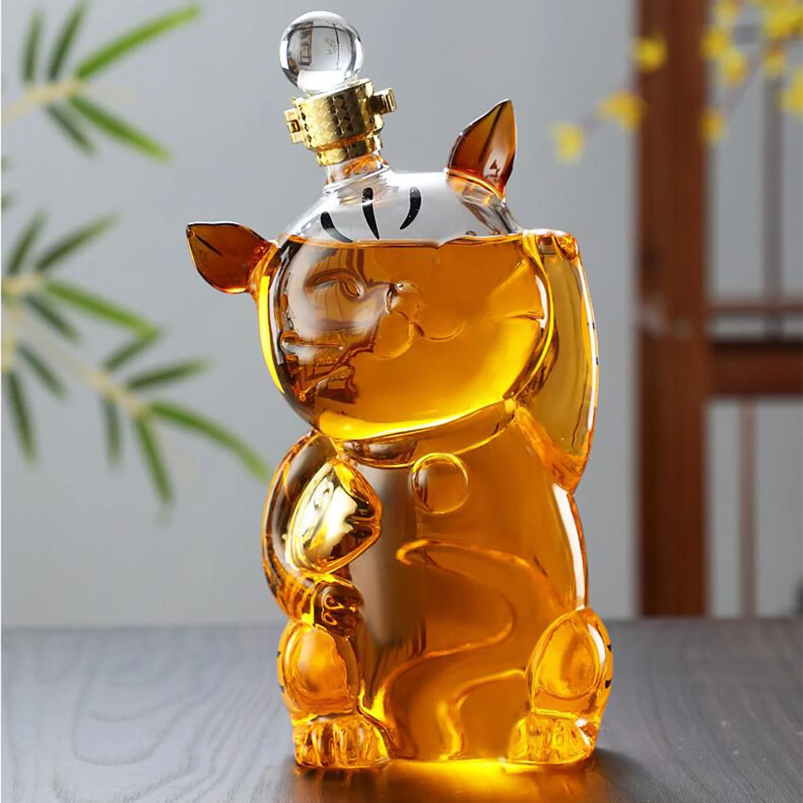 Cat Shaped Large Decanter with Airtight Stopper High Borosilicate Glass Dispenser Bottle Drinkware Holder Carafe for Home