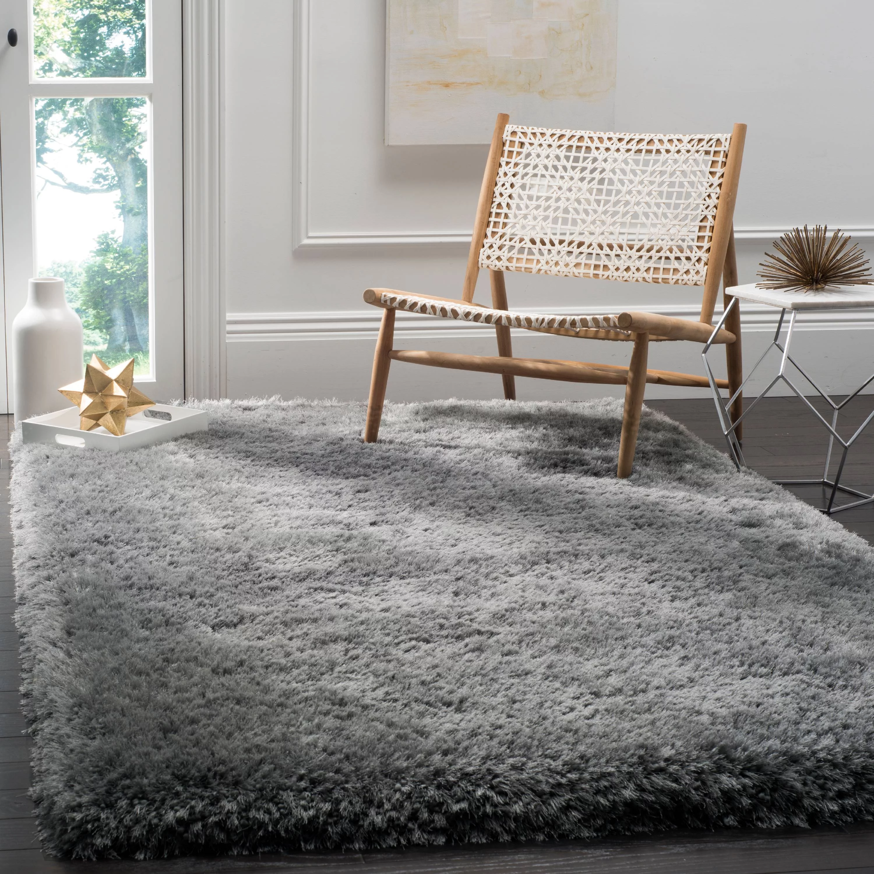 SAFAVIEH Luxe Paxton Solid Plush Polyester Shag Area Rug, Grey, 6' x 9'