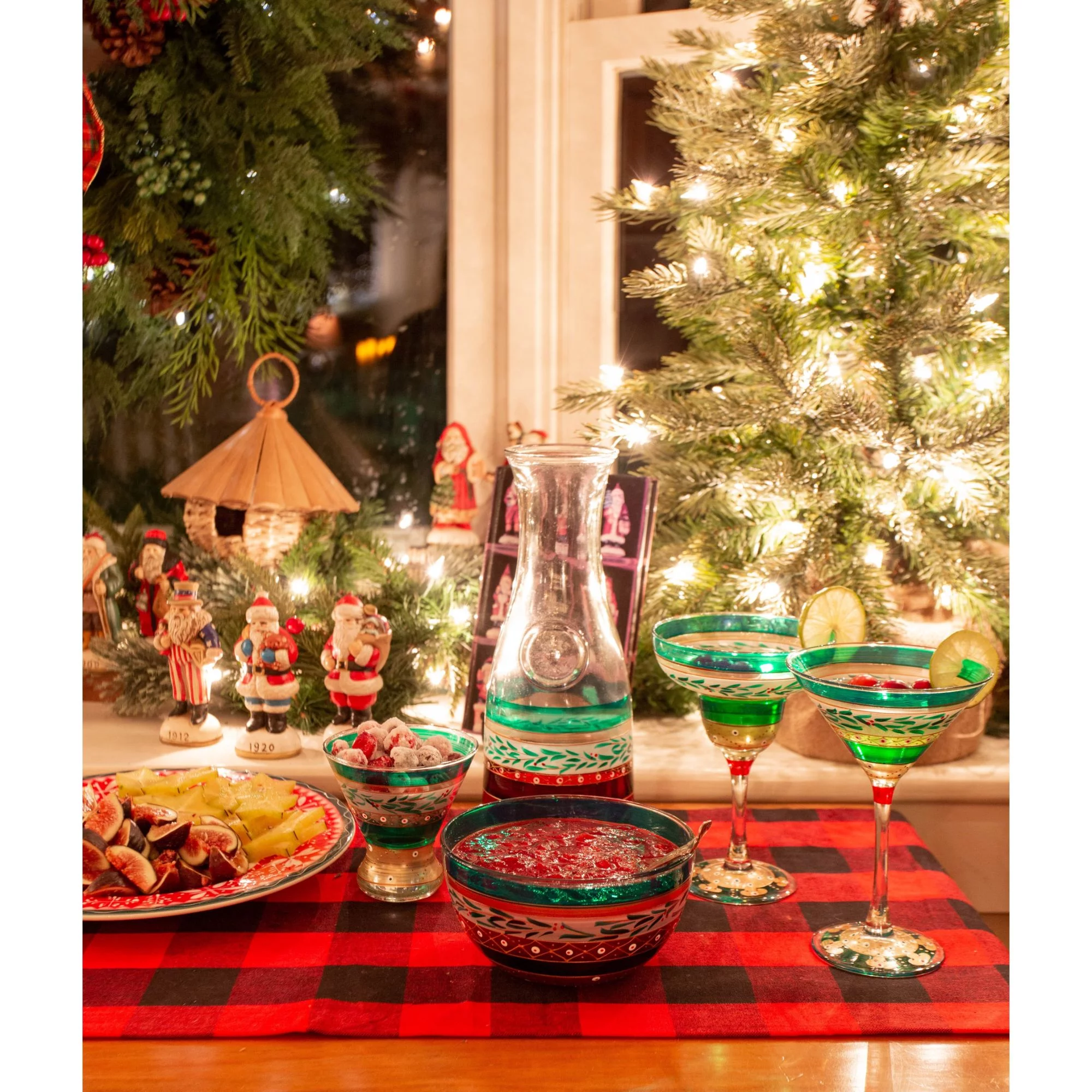 Crafted Creations Set of 2 Green Mosaic Christmas Garland Hand Painted Margarita Drinking Glasses 7