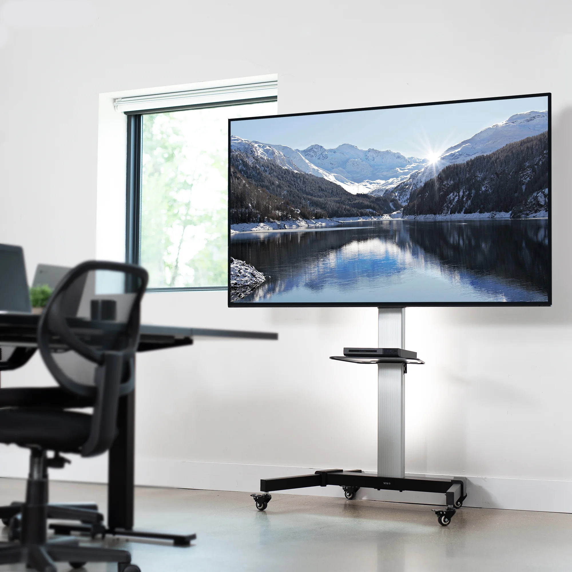 VIVO Heavy Duty TV Cart for Flat Screen Panel Mobile Stand fits 32