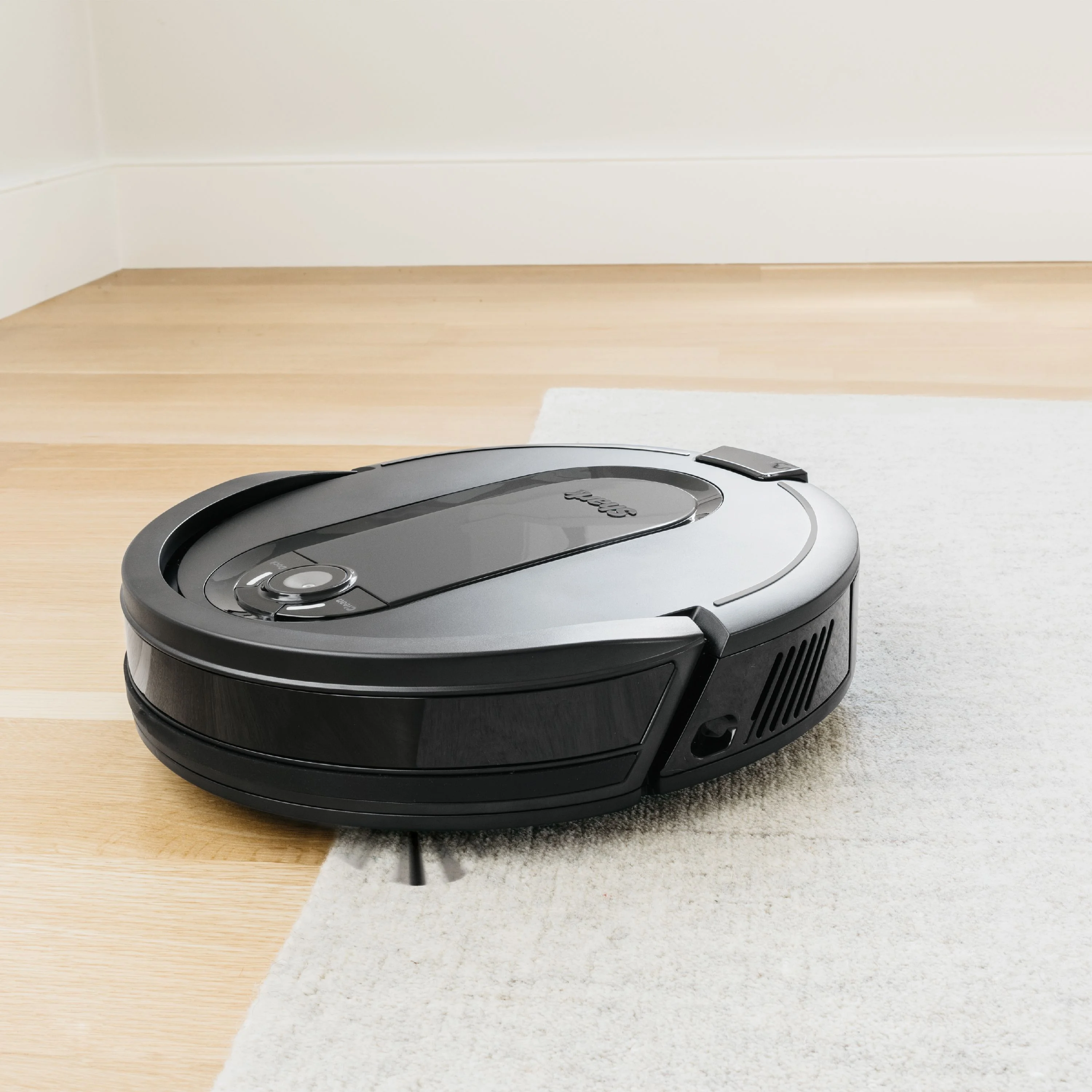 Shark IQ Intelligent Wifi Robot Vacuum Cleaner w/ Self Empty Charger Base, Black