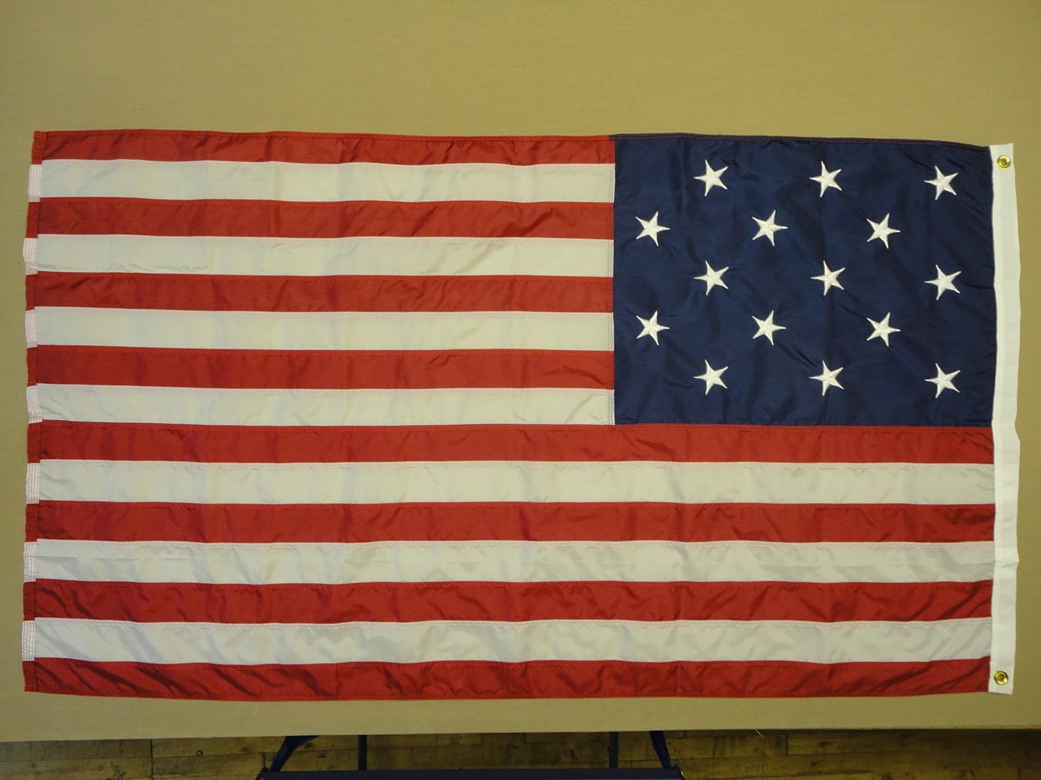Annin Flagmakers Dyed Nylon American Flag, 3 x 5 Feet (Model 319395)