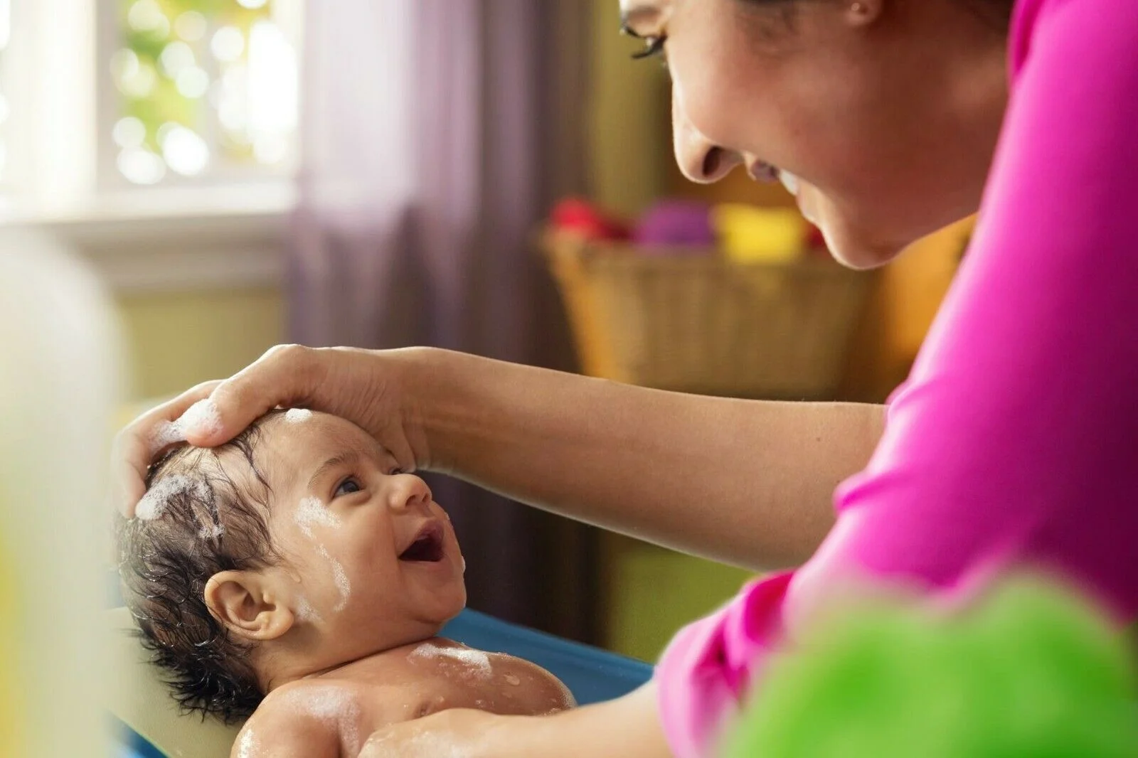 JOHNSON'S Head-To-Toe Gentle Tear- Free Baby Wash & Shampoo for Baby’s Sensitive Skin 1.70 oz (Pack of 24)