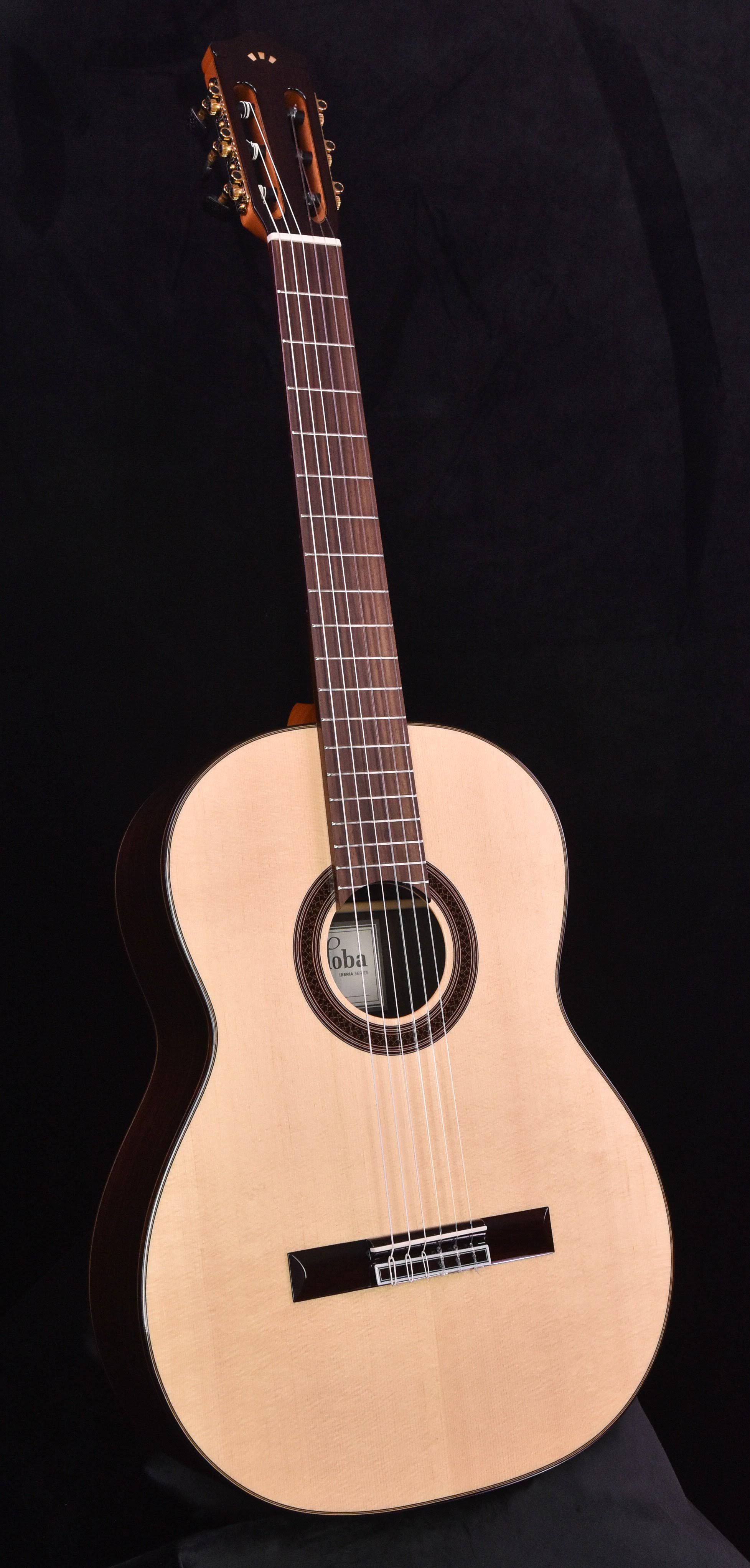Cordoba C7 Classical Guitar
