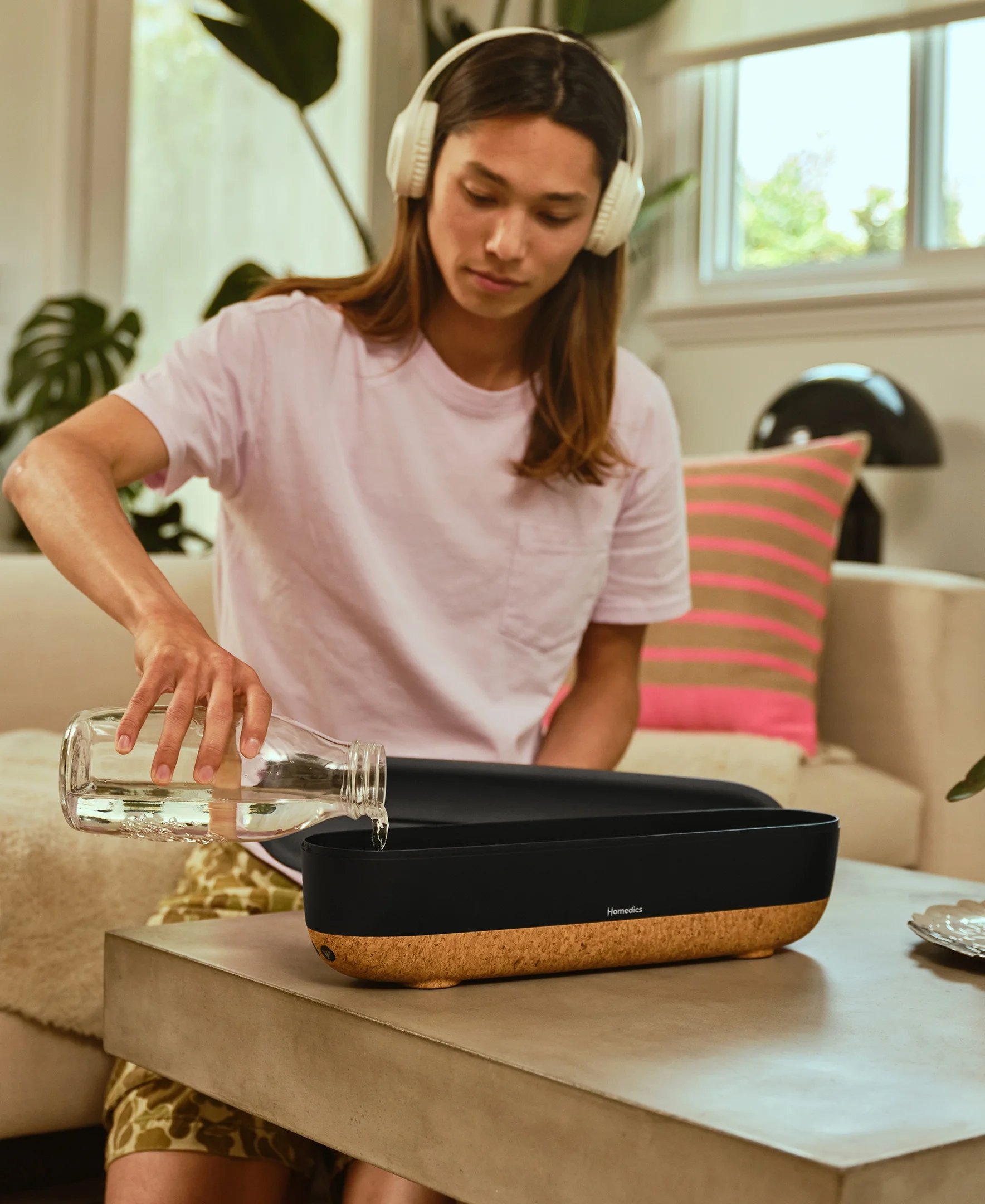 Homedics Fireside Cool Mist Ultrasonic Humidifier, Essential Oil Pad, 0.26 Gallon Top Fill